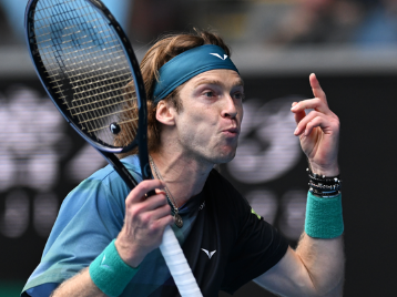 这两件事虽 这两件事虽