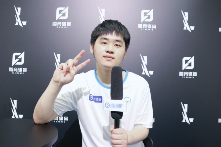 满活力的新 满活力的新