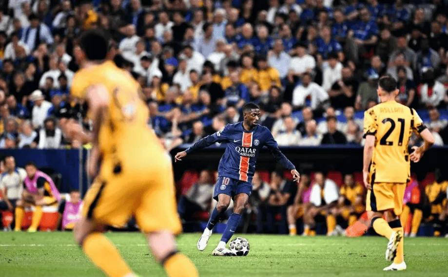 争议的点球 争议的点球