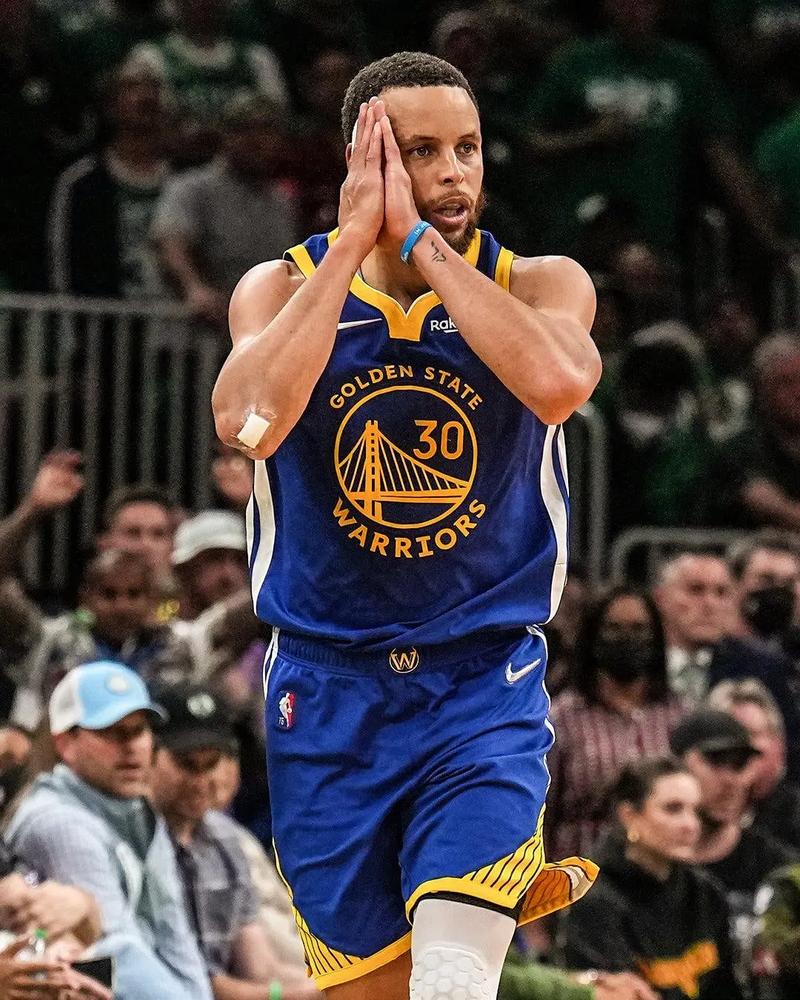 路易斯对土 路易斯对土