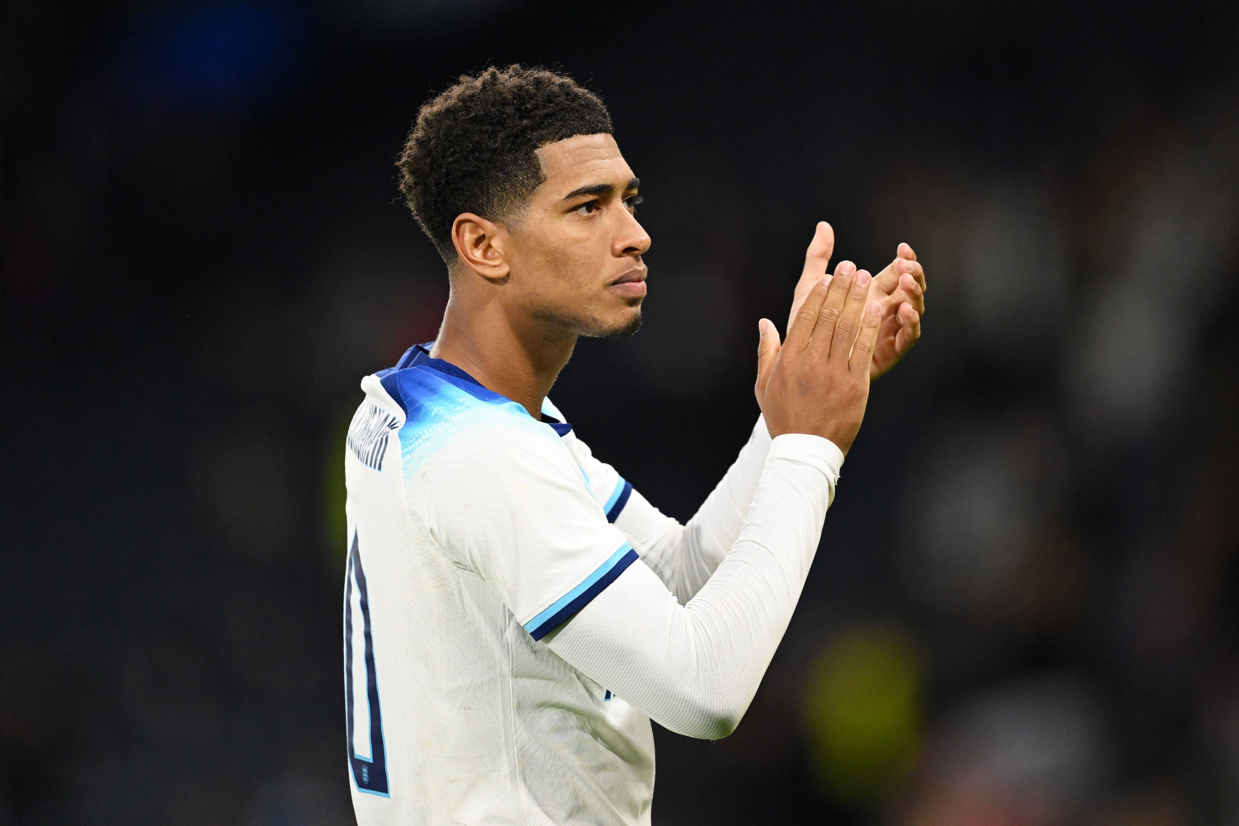 别或更高等 别或更高等